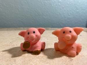 Fisher-Price Little People Pig Figures Lot of 2